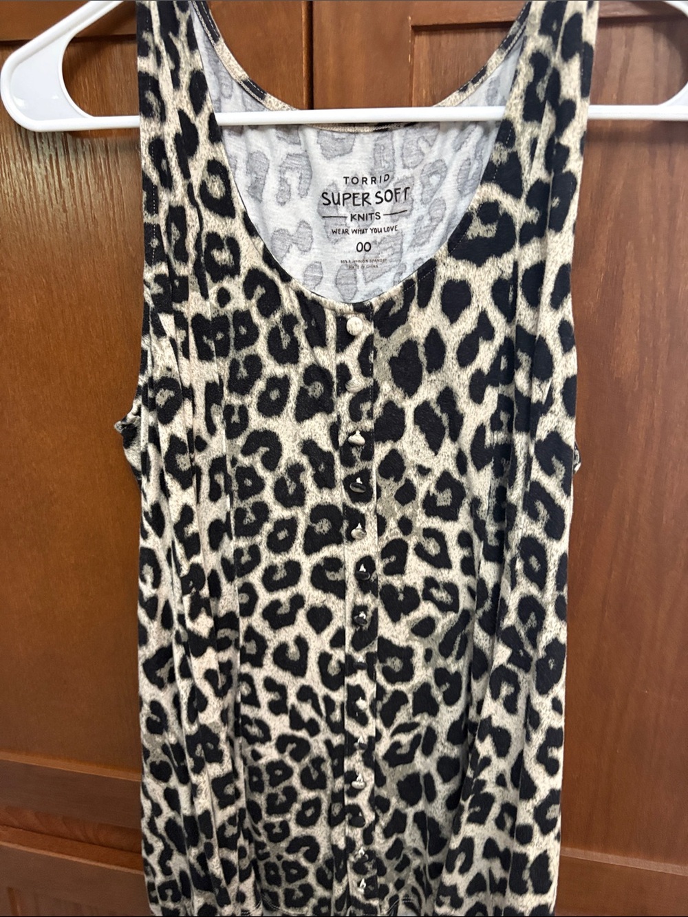 torrid Black and Cream Leopard-Print Button Tank